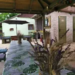Berko Vendeghaz Appartement Rakoczifalva